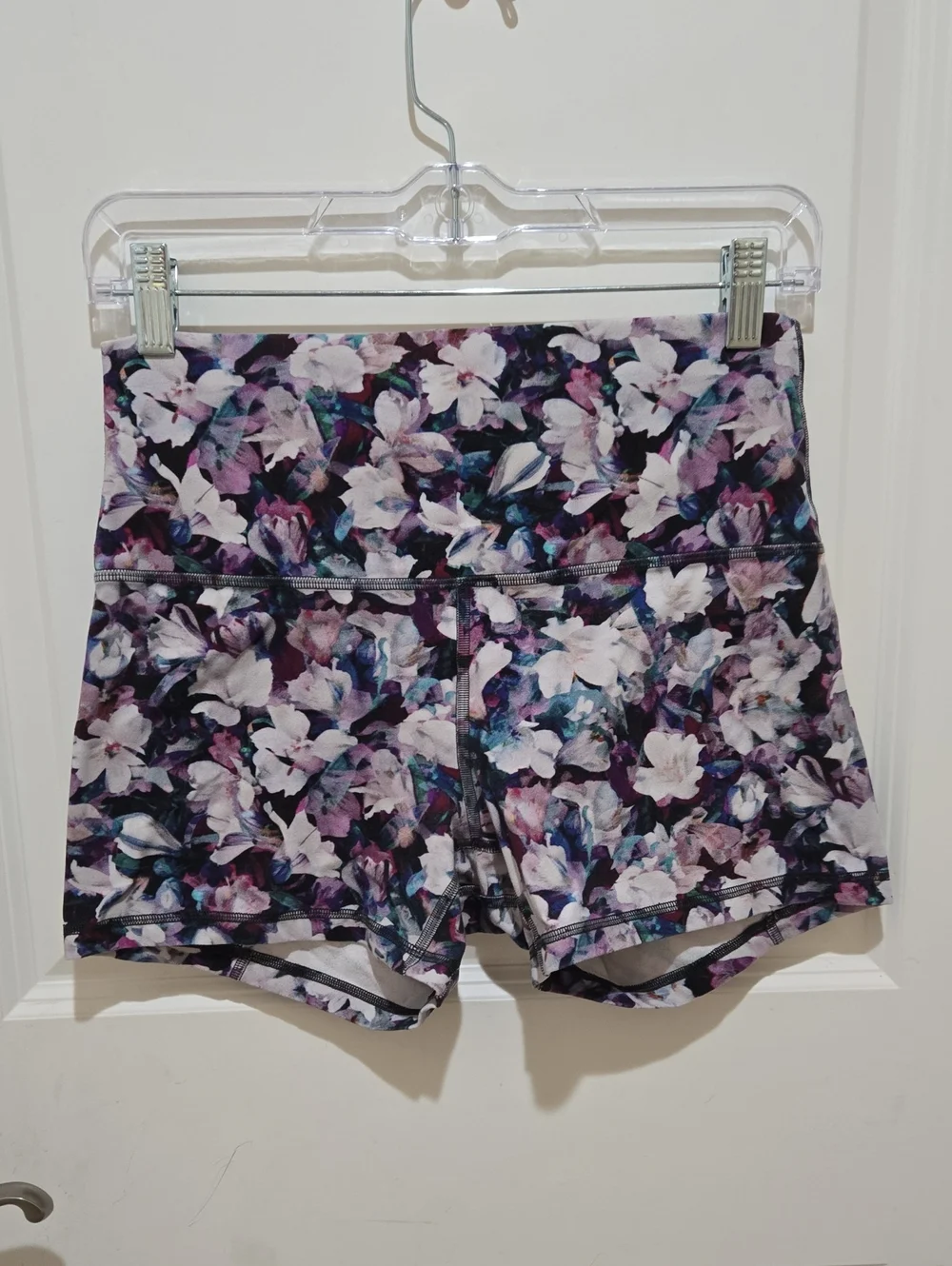 lululemon athletica High-Waist Floral Print Shorts
